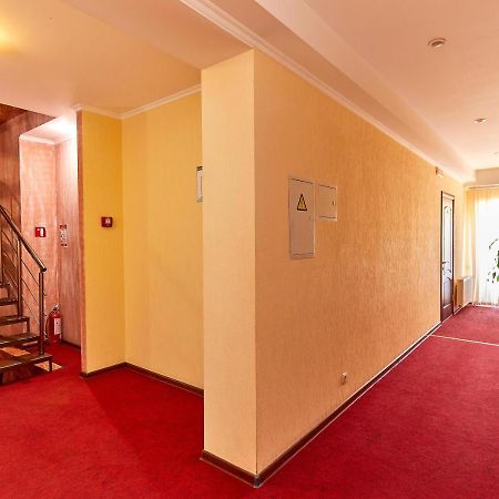 Oasis Hotell Odessa Exteriör bild