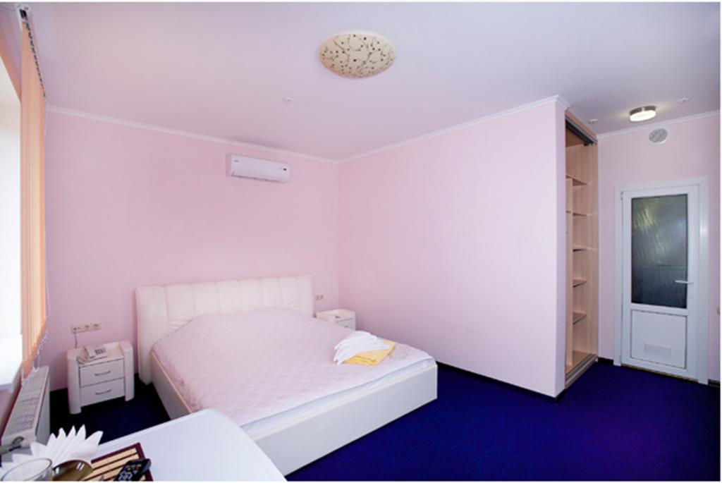 Oasis Hotell Odessa Rum bild