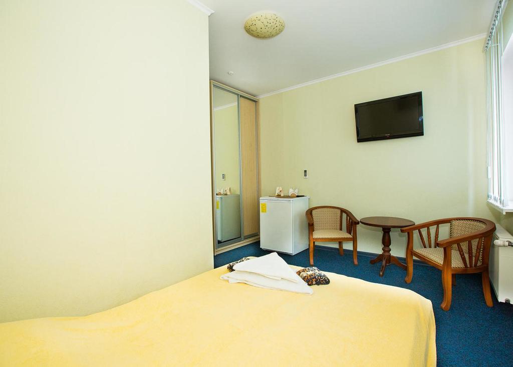 Oasis Hotell Odessa Exteriör bild